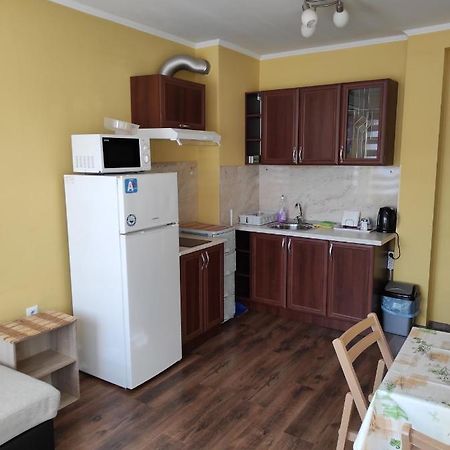 Apartment Natalia Бургас Экстерьер фото